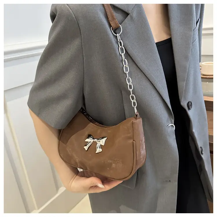 Silver Chain Bow Shoulder Bag for Women — feature 16