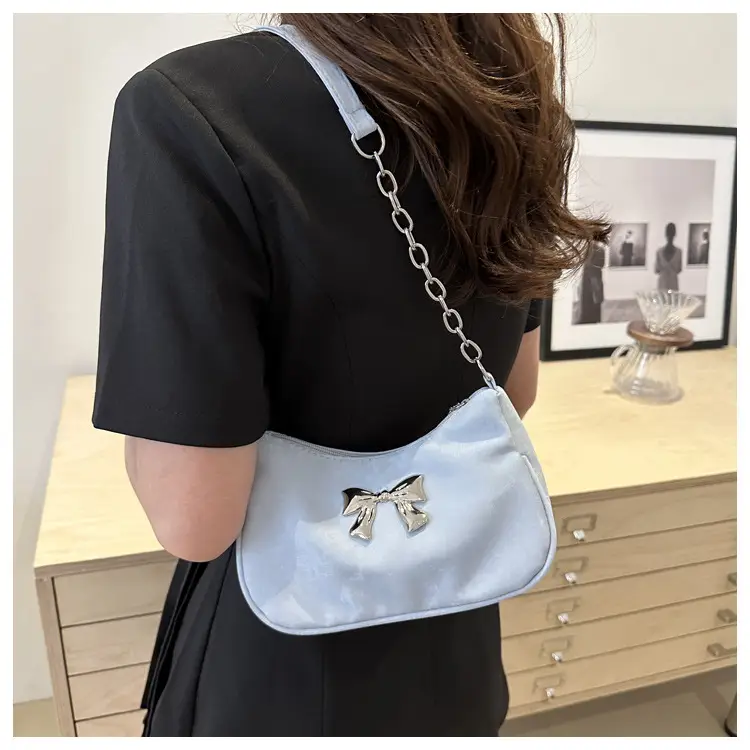 Silver Chain Bow Shoulder Bag for Women — feature 29