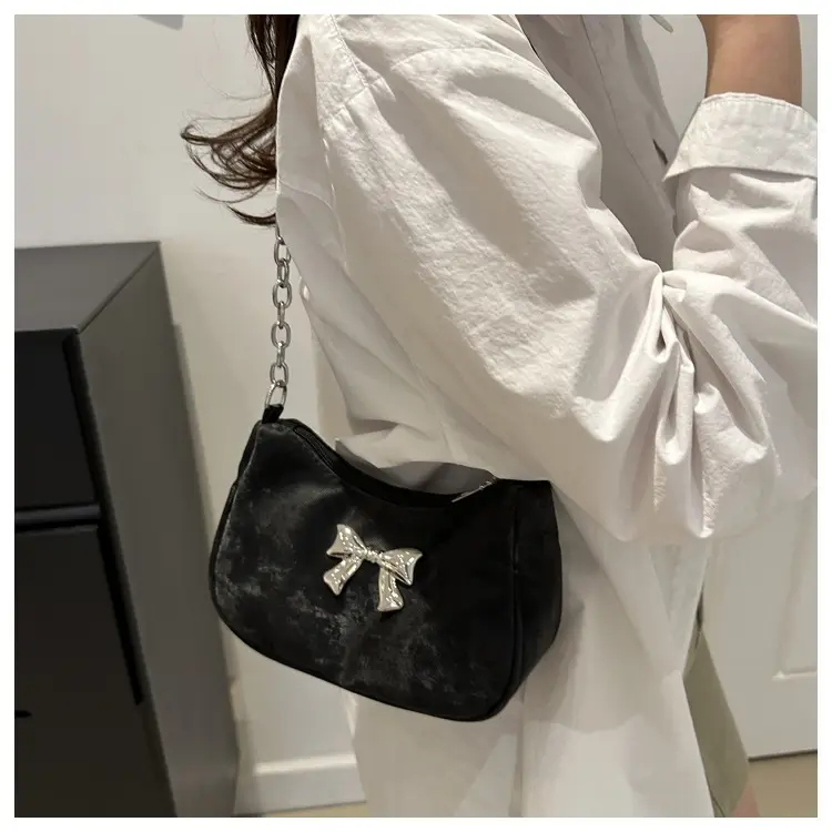 Silver Chain Bow Shoulder Bag for Women — feature 32