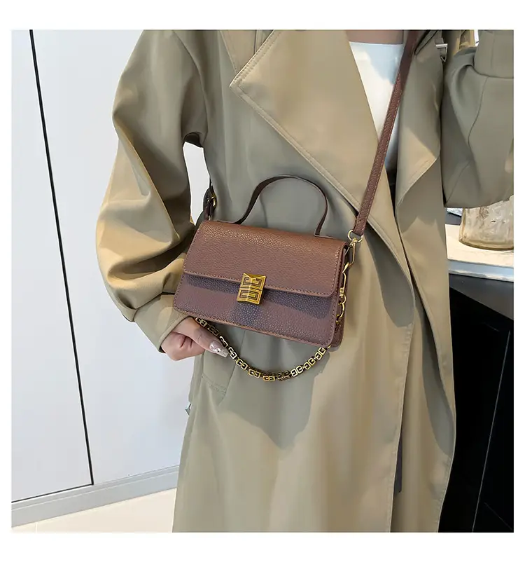 Red Retro Chain Shoulder Bag with Litchi Pattern — feature 16