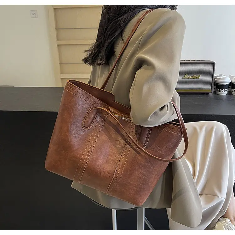 Black Crossbody Tote Bag for Women 2024 — feature 15
