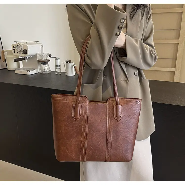 Black Crossbody Tote Bag for Women 2024 — feature 16