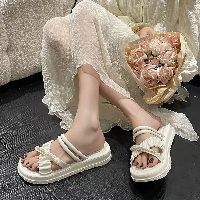 New Eva Pearl Thick-Soled Slippers for Outdoor Wear, High-End Women's Summer Fashion, Chanel-Style Korean Plastic Sandals