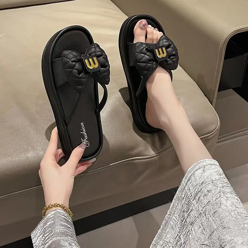 New Eva Pearl Thick-Soled Slippers for Outdoor Wear, High-End Women's Summer Fashion, Chanel-Style Korean Plastic Sandals