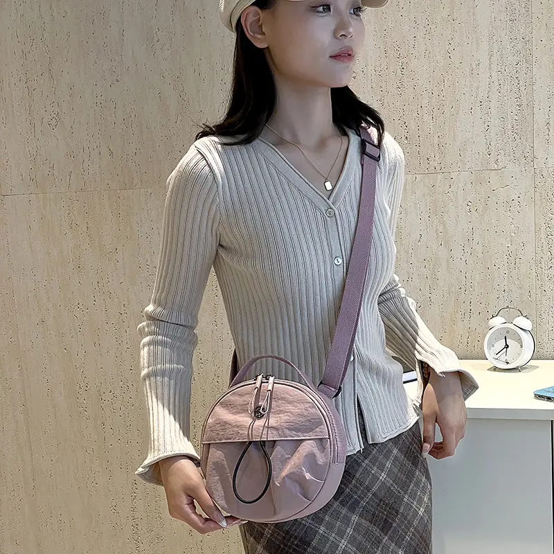 Lightweight Nylon Crossbody Bag for Women 2025