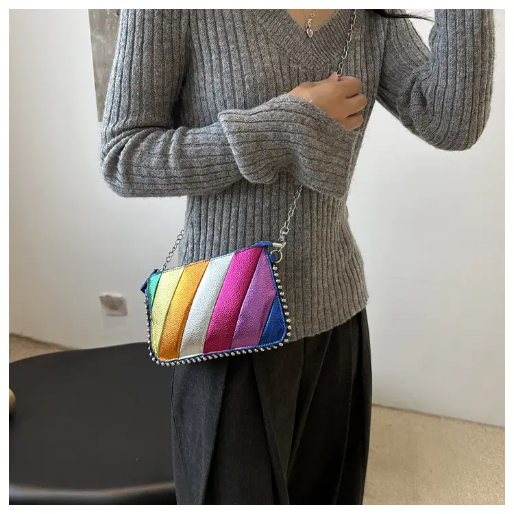 Korean Style Striped Chain Crossbody Bag for Women — feature 17