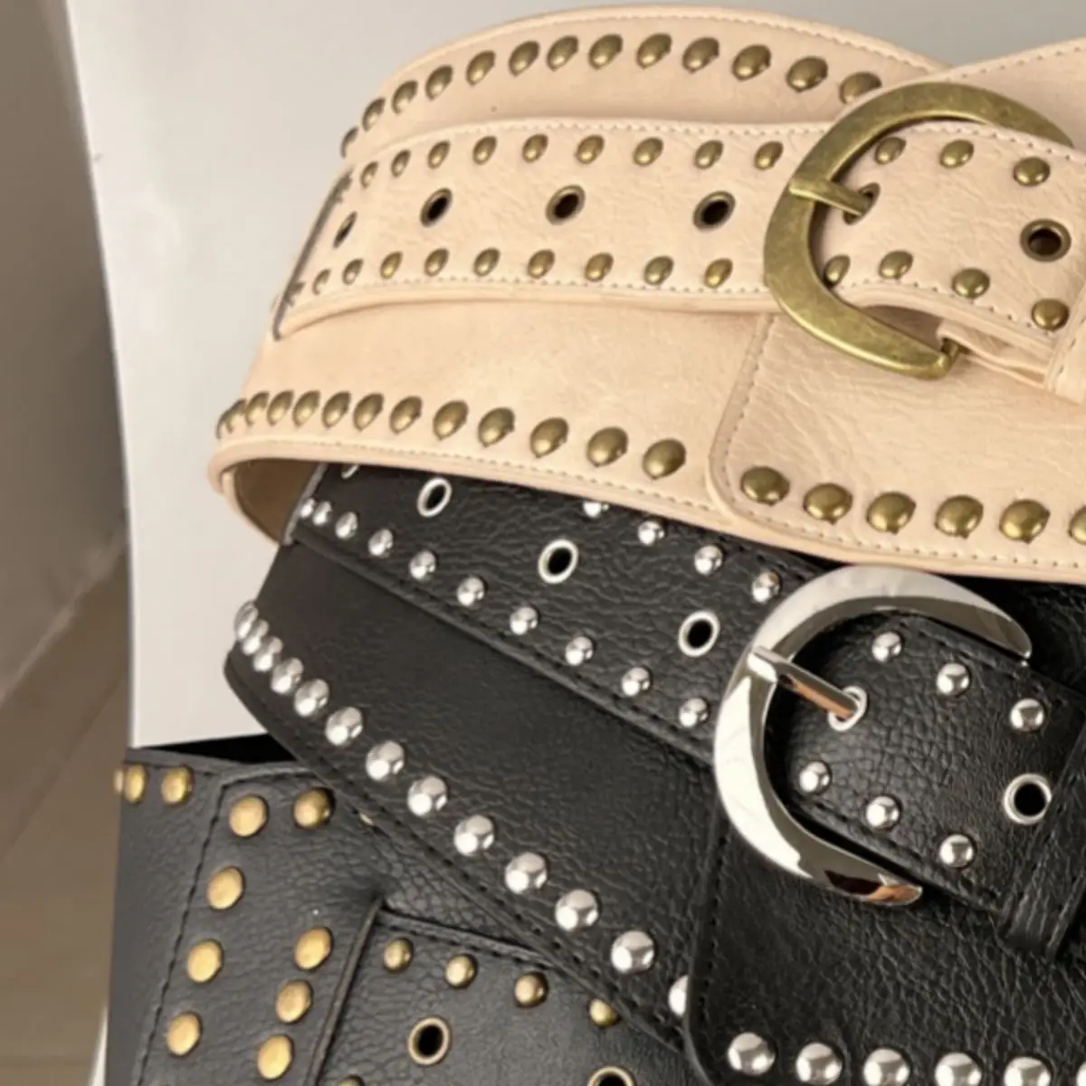 Maroon Wide Waist Cover with Gold Buckle & Studded Design — feature 13