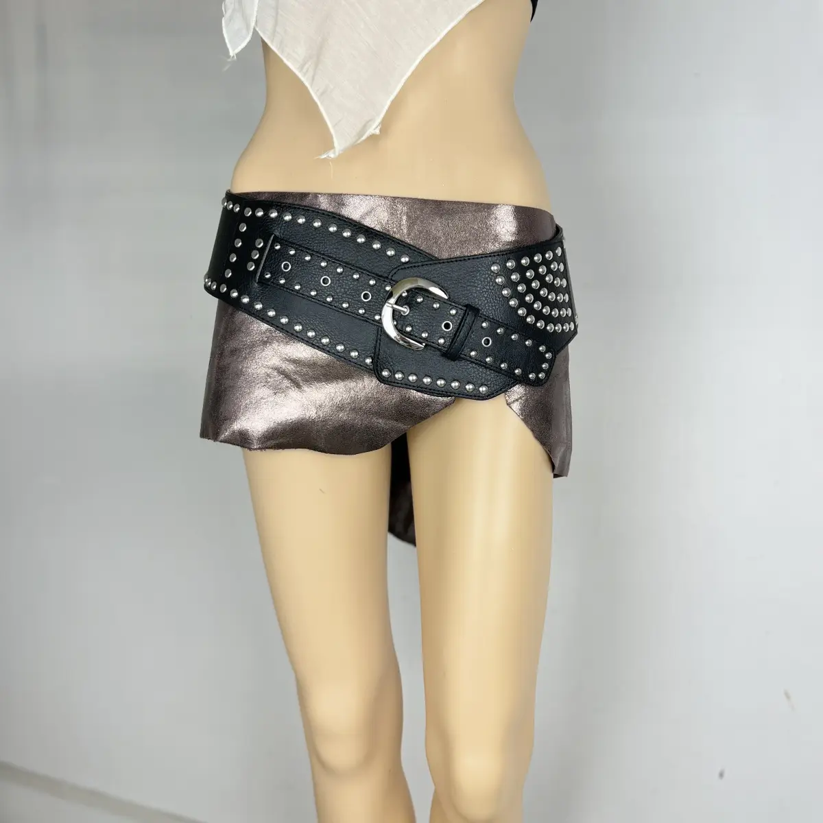 Maroon Wide Waist Cover with Gold Buckle & Studded Design — feature 7