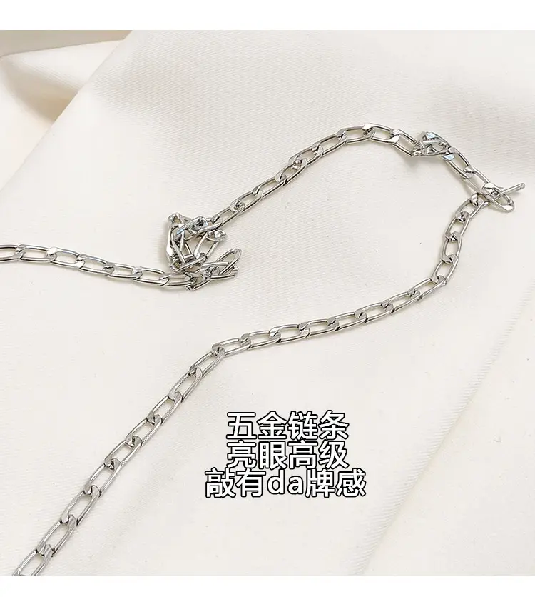 Black Butterfly Chain Shoulder Bag Large Capacity — feature 6