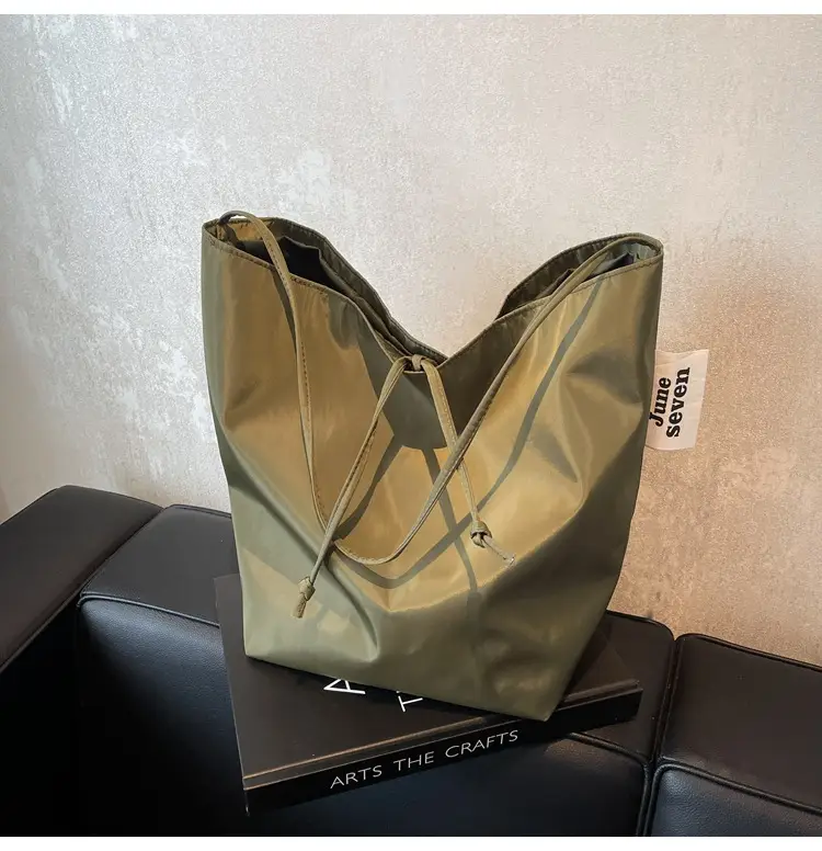 Red Nylon Shoulder Bag Women Large Capacity — feature 13