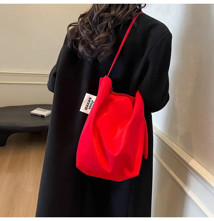 Red Nylon Shoulder Bag Women Large Capacity — feature 18