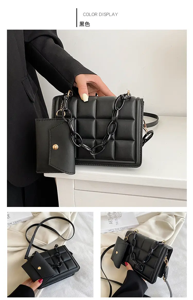 Black Quilted Shoulder Bag with Coarse Chain 2024 — feature 16
