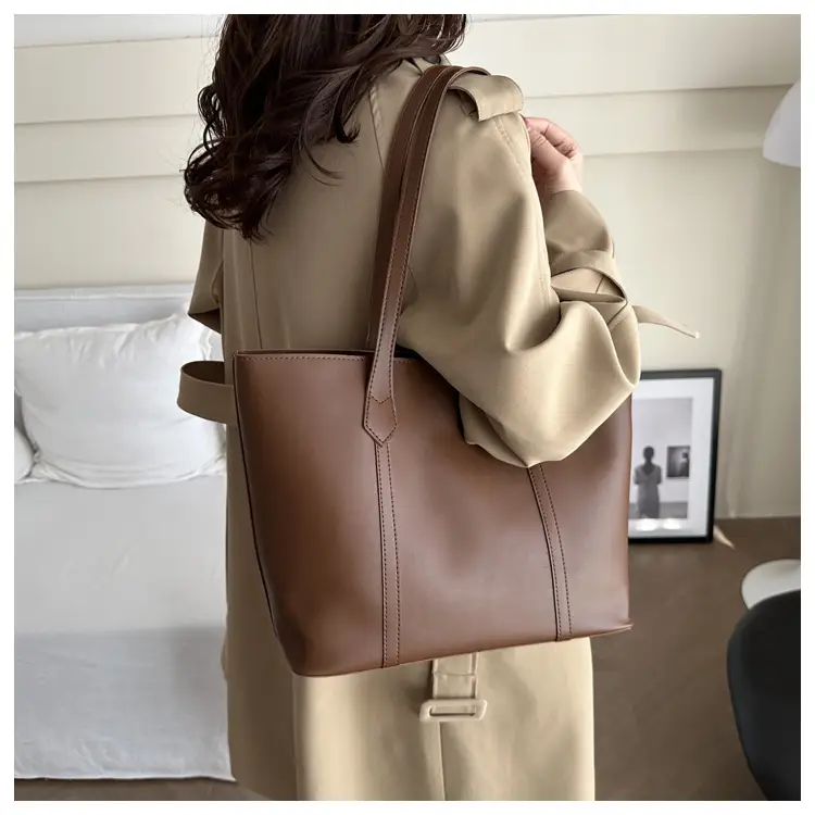 Women Korean Style Large Capacity Solid Color Tote Bag 2024 — feature 13