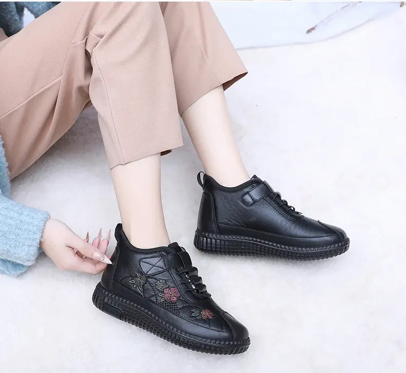 Old Beijing Cloth Shoes Women's Old Men's Cotton Shoes Winter fleece-lined Warm Middle-aged and Old Mother Shoes Non-slip Soft-soled Grandma's Cotton Boots — feature 21