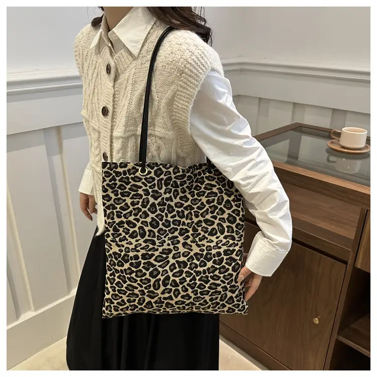 Large Leopard Print Canvas Shoulder Bag for Women — feature 31