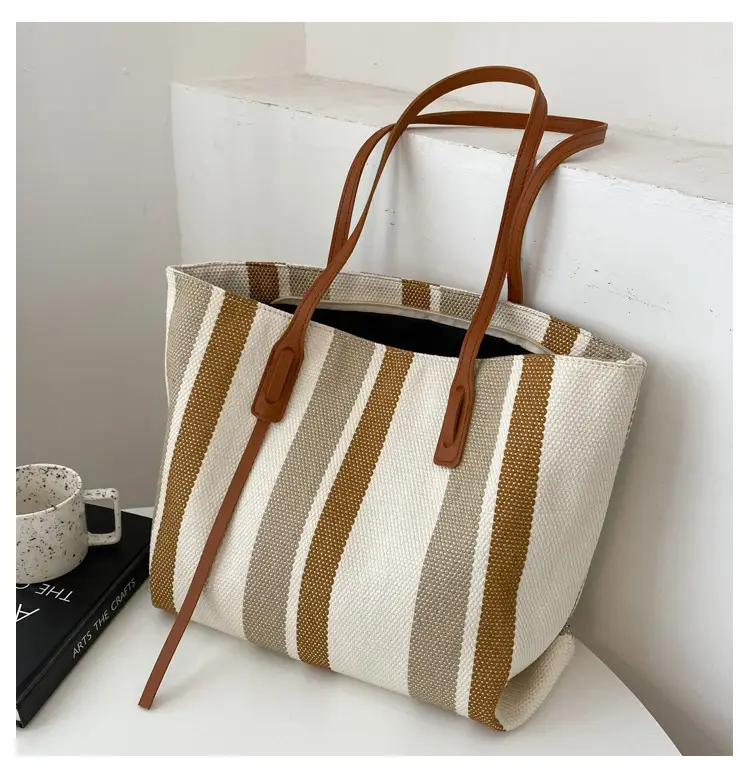Korean Style Stripe Shoulder Bag for Women 2024 — feature 13