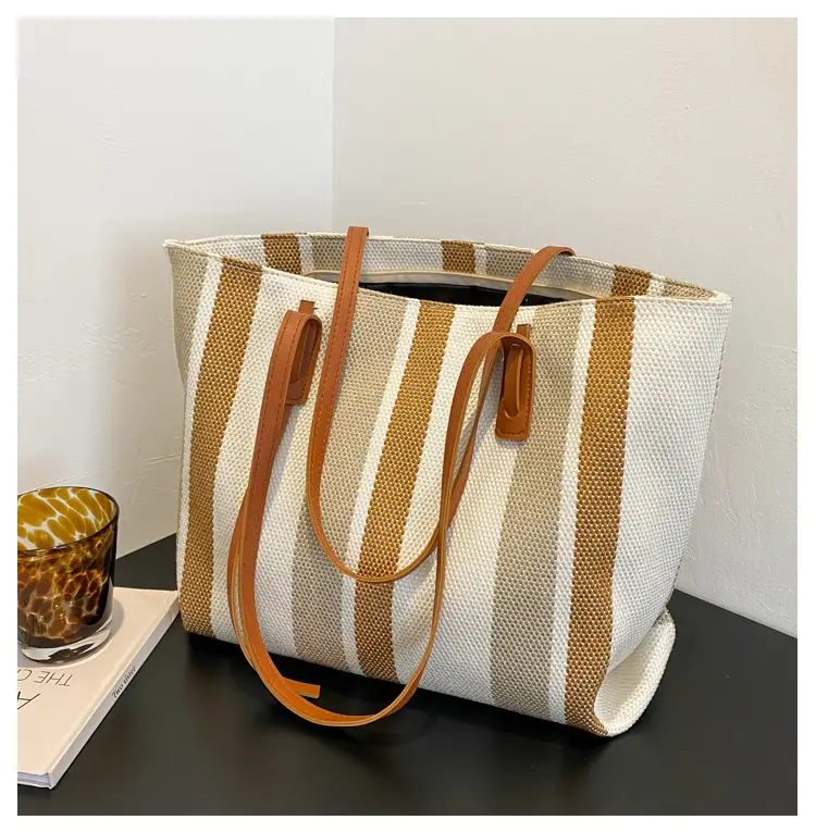 Korean Style Stripe Shoulder Bag for Women 2024 — feature 18