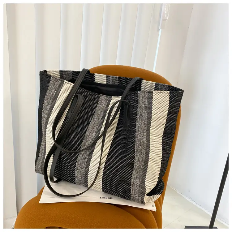 Korean Style Stripe Shoulder Bag for Women 2024 — feature 49