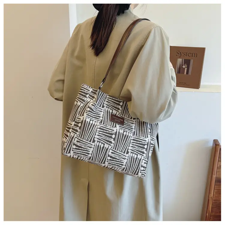 Korean Style Textured Shoulder Bag for Women — feature 14