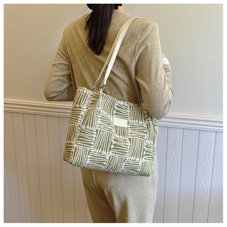 Korean Style Textured Shoulder Bag for Women — feature 19