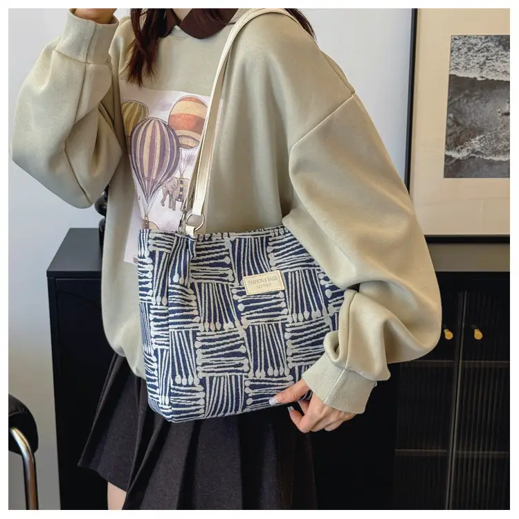 Korean Style Textured Shoulder Bag for Women — feature 26