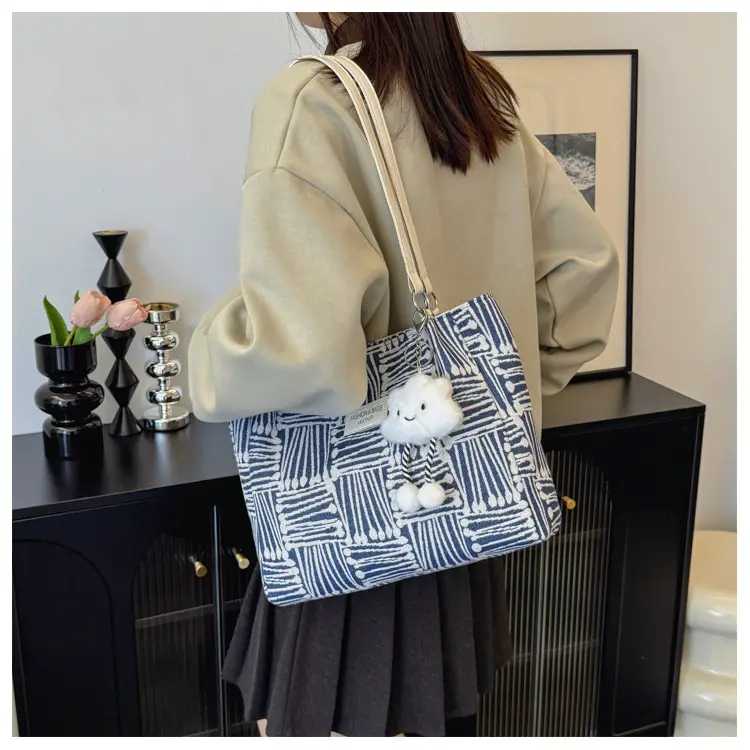Korean Style Textured Shoulder Bag for Women — feature 30