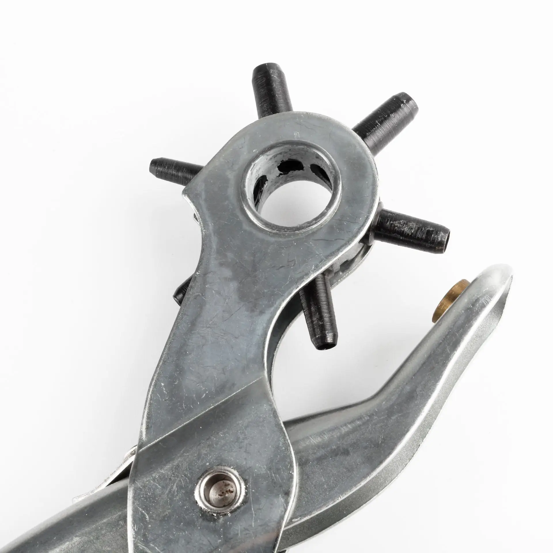 Revolving Leather Punch for Round, Oval, Flat Holes - Image 4