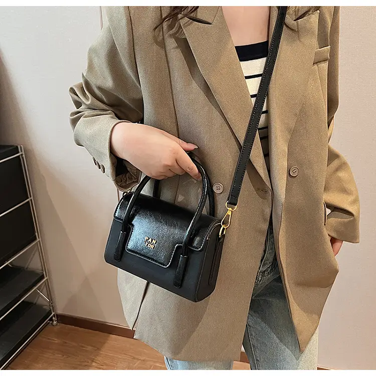 Women's 2026 Crossbody Bag High-End Fashion Casual Shoulder — feature 20