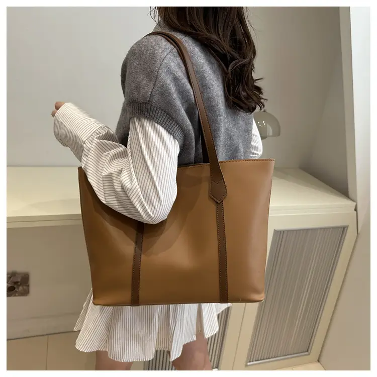 Black Korean Style Large Tote Bag 2024 — feature 12
