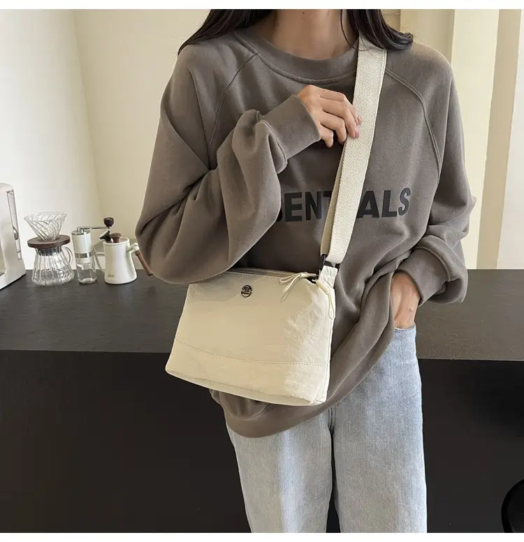 Lightweight 2024 Crossbody Bag for Women — feature 14