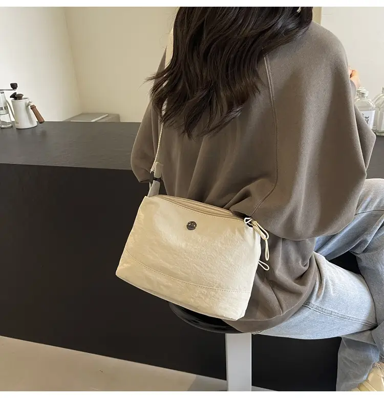 Lightweight 2024 Crossbody Bag for Women — feature 21