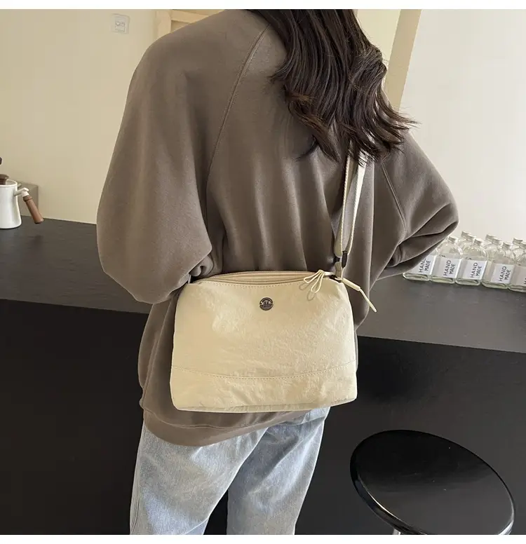 Lightweight 2024 Crossbody Bag for Women — feature 22
