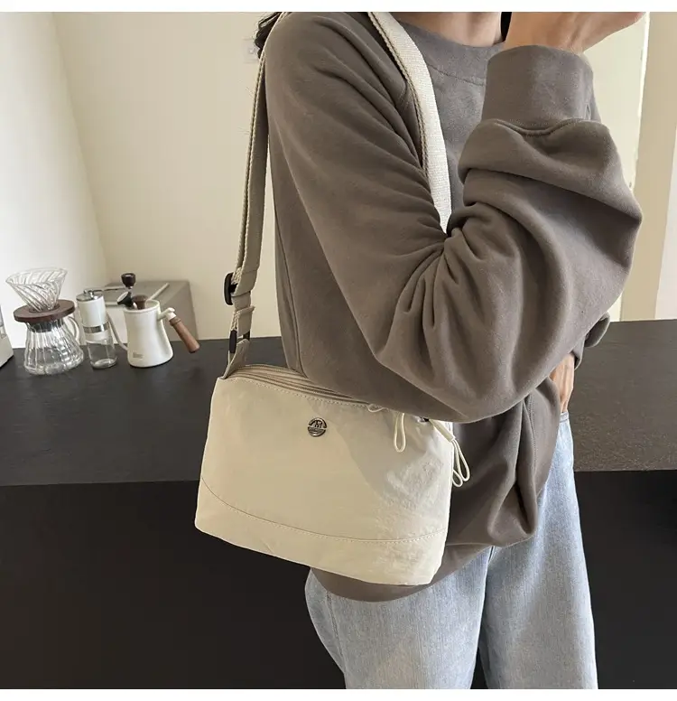 Lightweight 2024 Crossbody Bag for Women — feature 37
