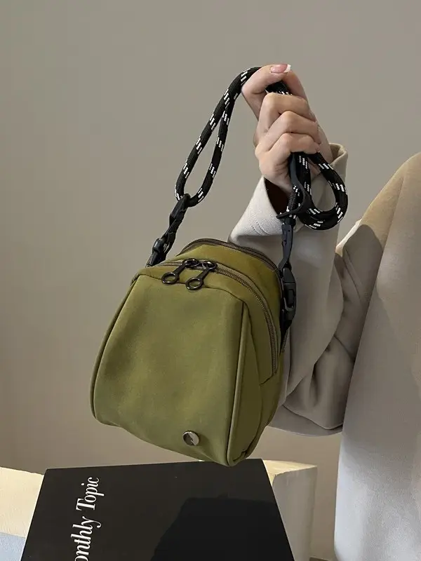 Green Shell Crossbody Bag with Chain Strap