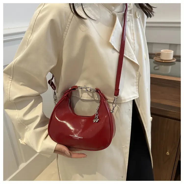 Women's Crescent Shoulder Bag Silver 2024 — feature 20