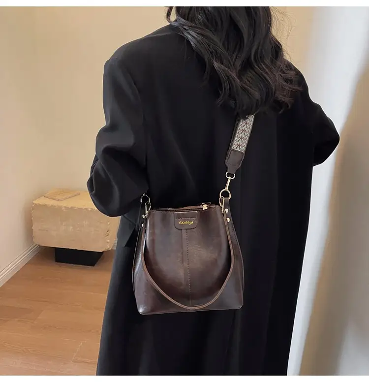 Women's Vintage Brown Leather Bucket Bag Shoulder Messenger — feature 10