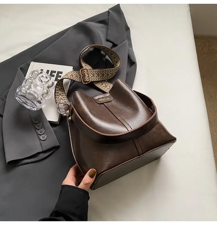 Women's Vintage Brown Leather Bucket Bag Shoulder Messenger — feature 26