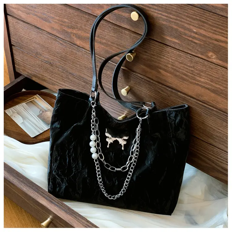 Commuting Bag for Women, Large Capacity, 2026 New Spring and Summer Silver Women's Tote Bag, College Student Class Shoulder Bag — feature 26