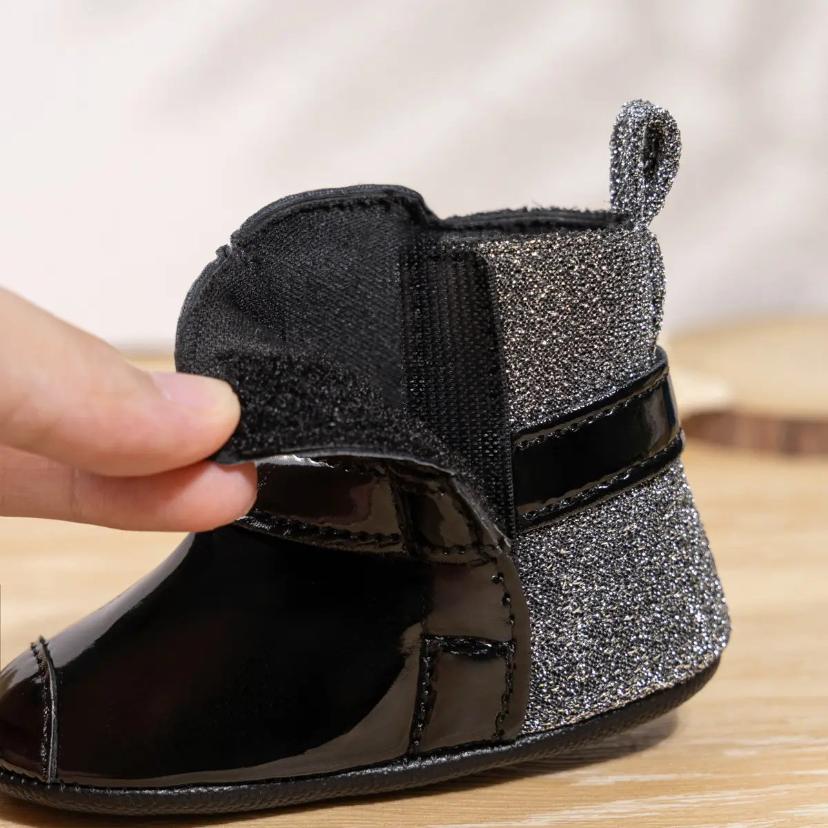 2024 Winter Baby Boots Black Red Bow Hook Loop — feature 11