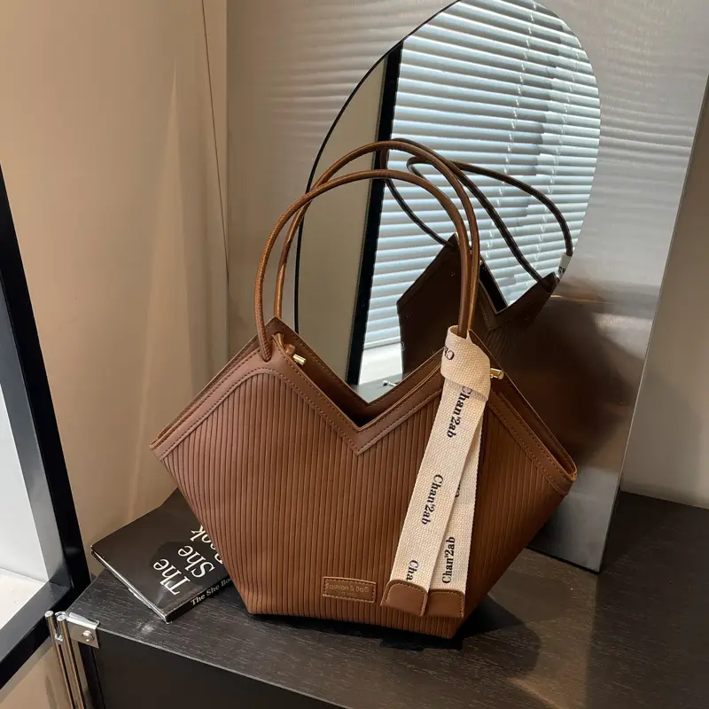 Women's Brown Underarm Bag Large Capacity 2024 - Image 4