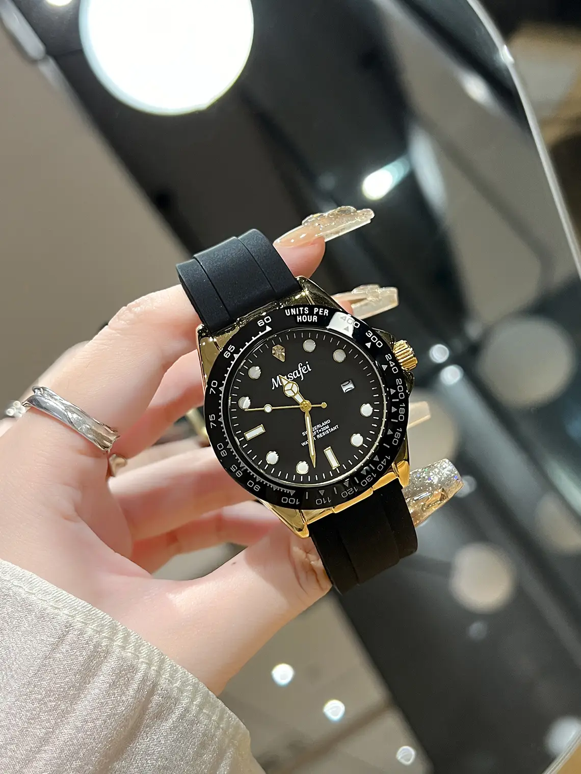 Fake Tiger Di Cross-border Men's Watch Black Silicone Waterproof - Image 2