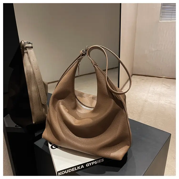 Women's Large Capacity Brown Shoulder Bag 2024 — feature 34
