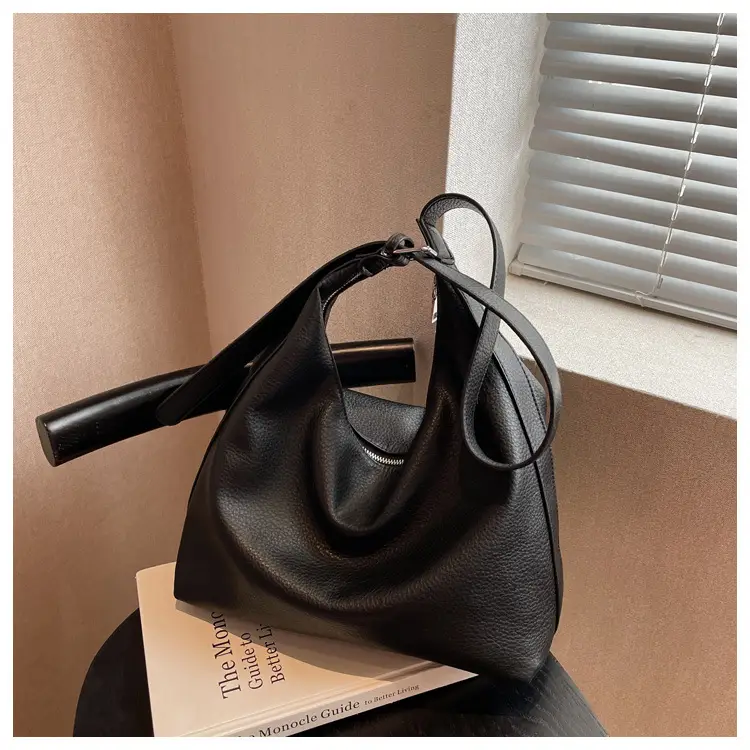 Women's Large Capacity Brown Shoulder Bag 2024 — feature 38