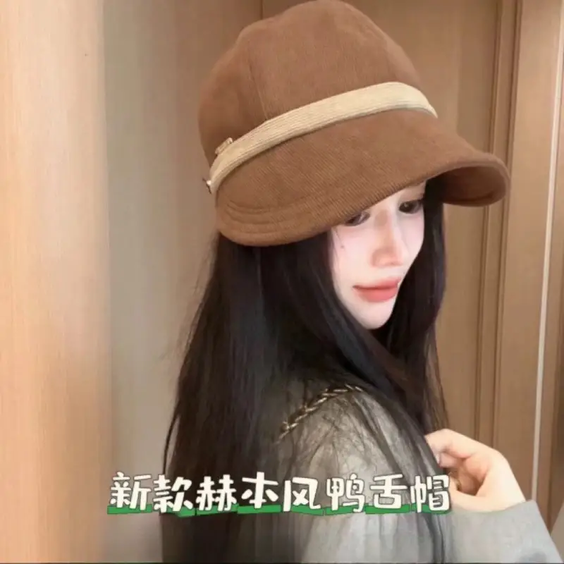 2025 Face-Slimming Equestrian Hat for Women — feature 5