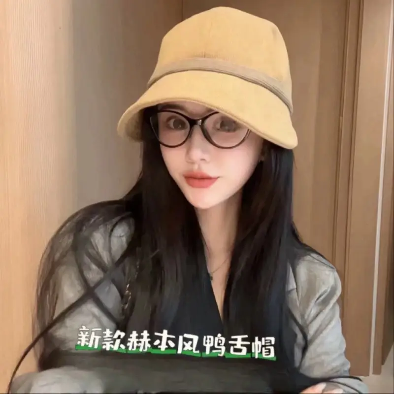 2025 Face-Slimming Equestrian Hat for Women - Image 3