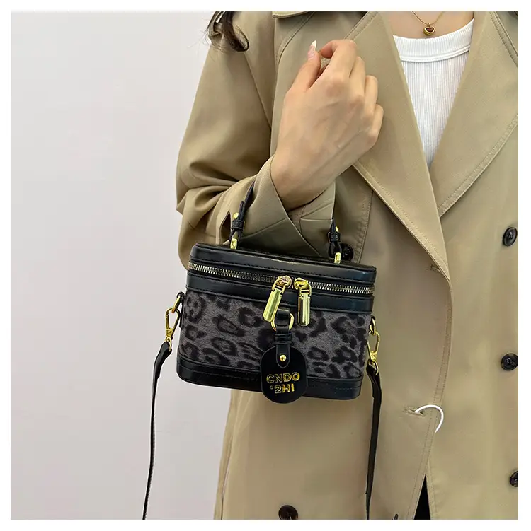 Women's Leopard Print Vintage Crossbody Bag 2024 — feature 37