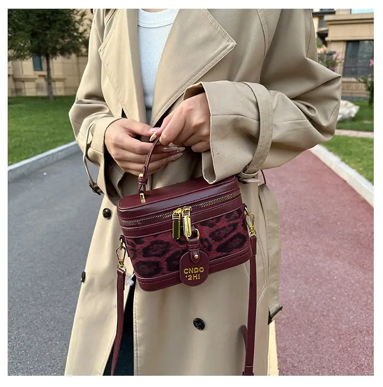 Women's Leopard Print Vintage Crossbody Bag 2024 — feature 41