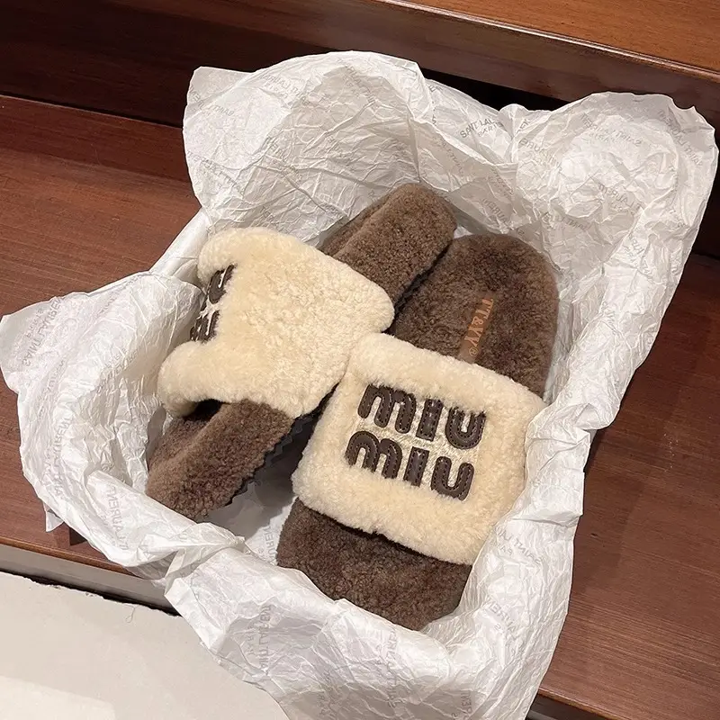 Thick-Soled Furry Slippers for Outdoor Wear 2025 New Autumn and Winter Lamb Wool Fluffy M-Shaped Trendy Internet Celebrity Fashion Cotton Slippers