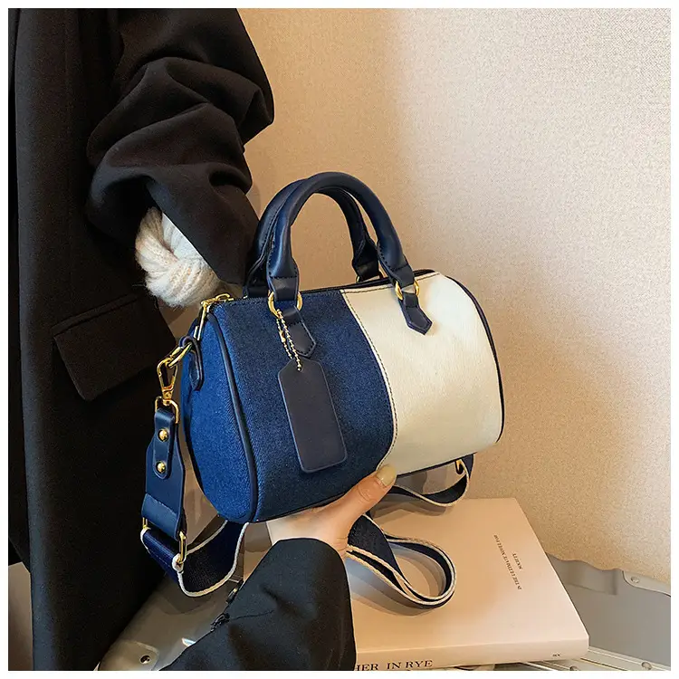 Blue Crossbody Bag for Women 2026 Autumn Stylish Commuter — feature 11