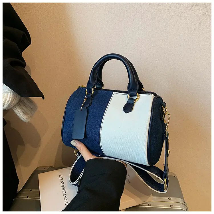 Blue Crossbody Bag for Women 2026 Autumn Stylish Commuter — feature 12